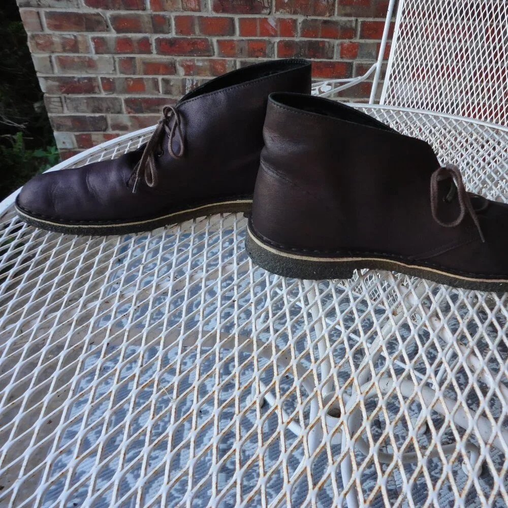 CLARKS Originals Desert Brown Leather Chukka Boots Size 12M